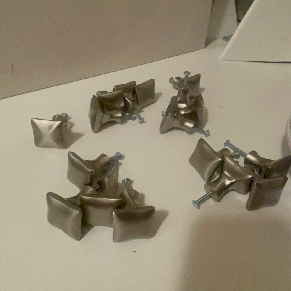17 pieces modern silver knobs for cabinets, doors, windows, or any place else